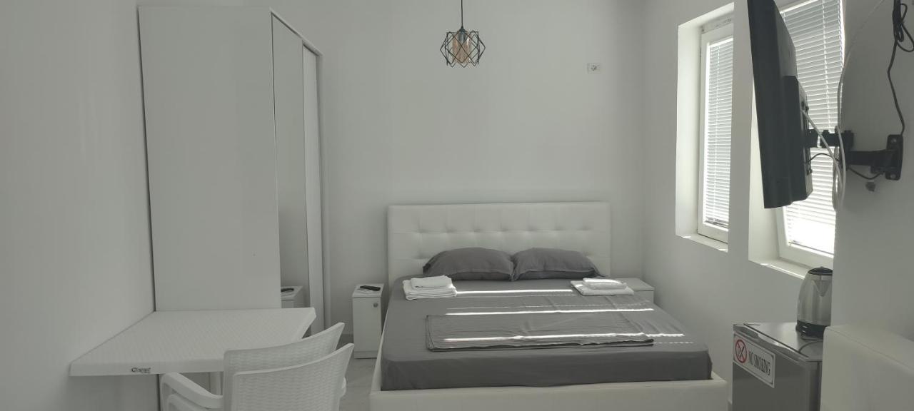 Golem Apartment Экстерьер фото