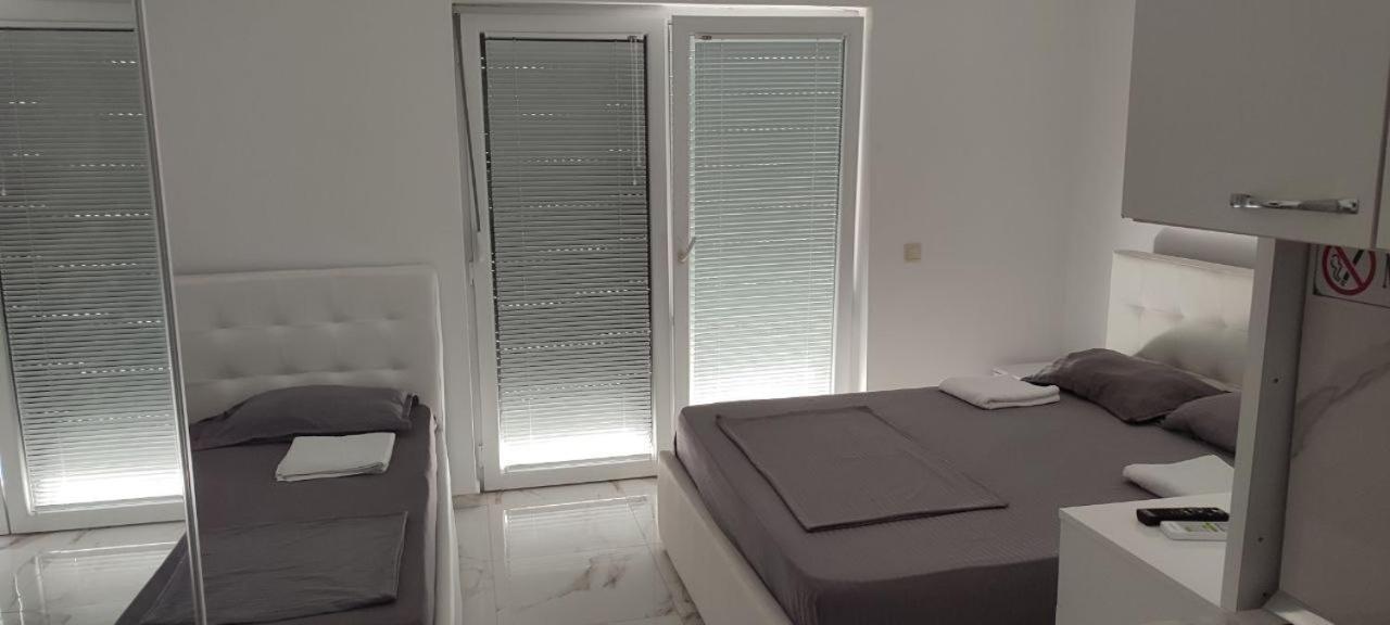 Golem Apartment Экстерьер фото