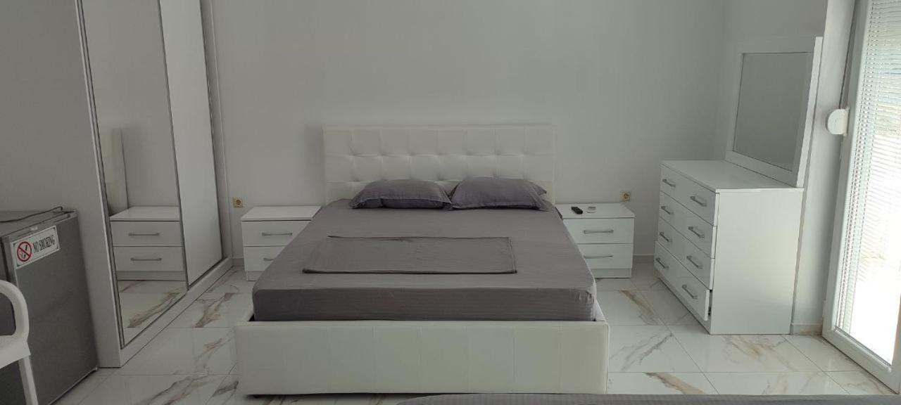 Golem Apartment Экстерьер фото